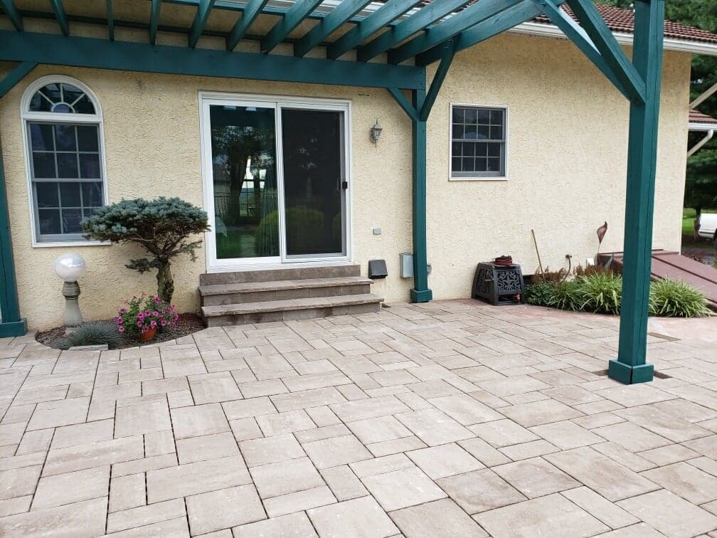 Patio-overlay